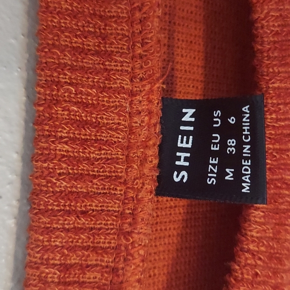 Burnt Orange Sweater Balloon Sleeves Medium - Picture 5 of 6